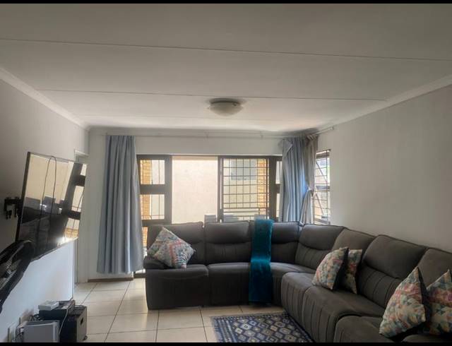 2 BEDROOM PROPERTY TO RENT IN CRAIGAVON